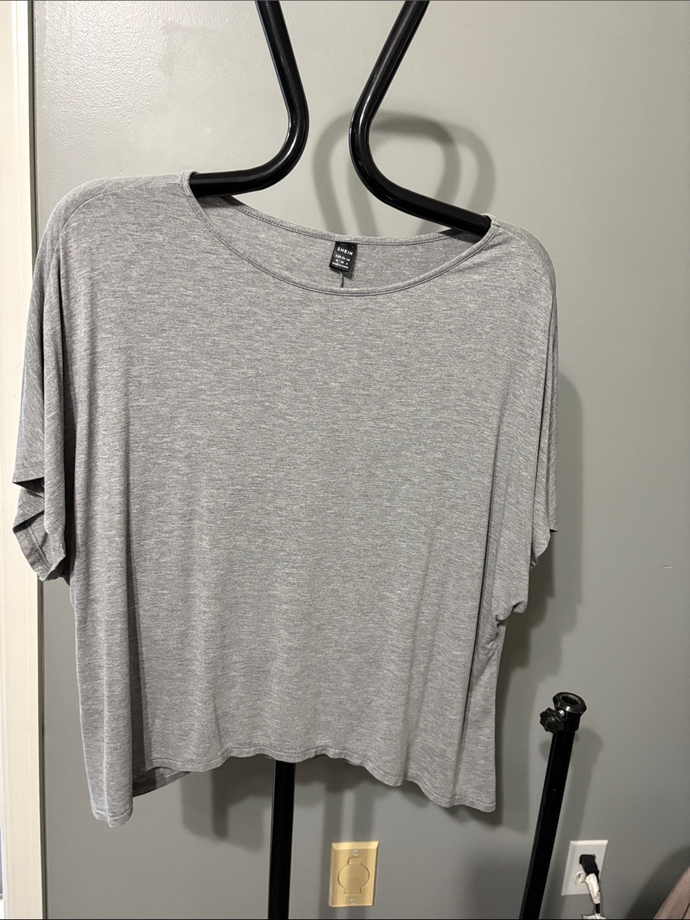 SHEIN Gray Relaxed Short Sleeve Scoop Neck Tee